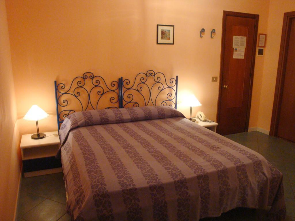 Nike 4* Giardini Naxos